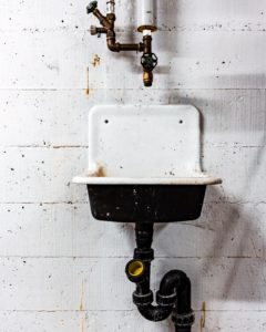 old broken sink